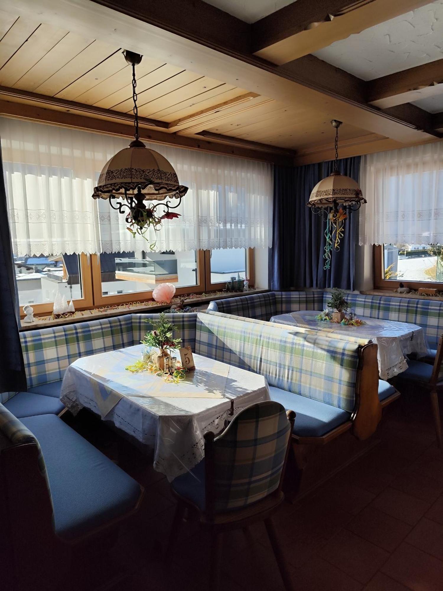 Privatzimmer Pendl อับเทเนา ภายนอก รูปภาพ